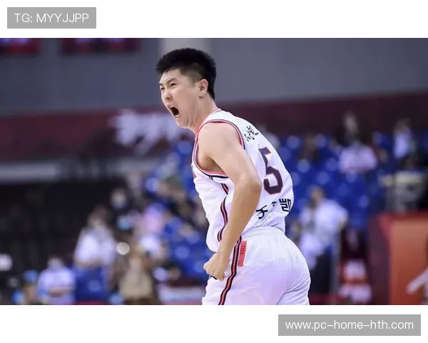 勒沃库森外线推进能量外溢打穿两侧